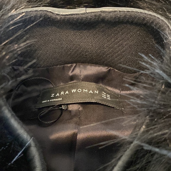 Zara coat with faux fur - Picture 3 of 4